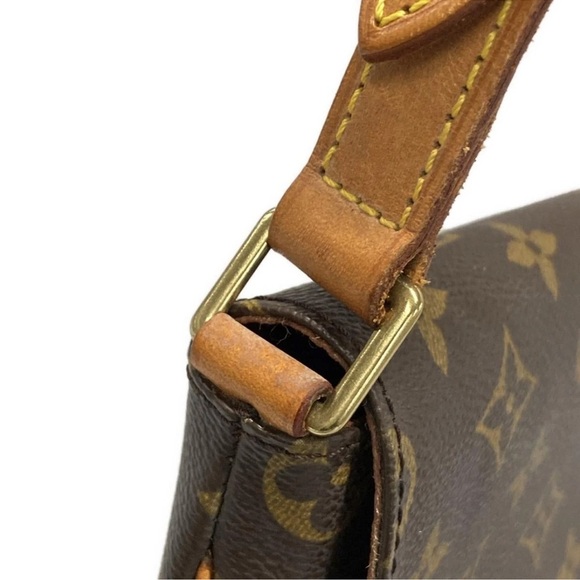Louis Vuitton Musette Tango Short Strap Monogram Shoulder Bag - Picture 15 of 15